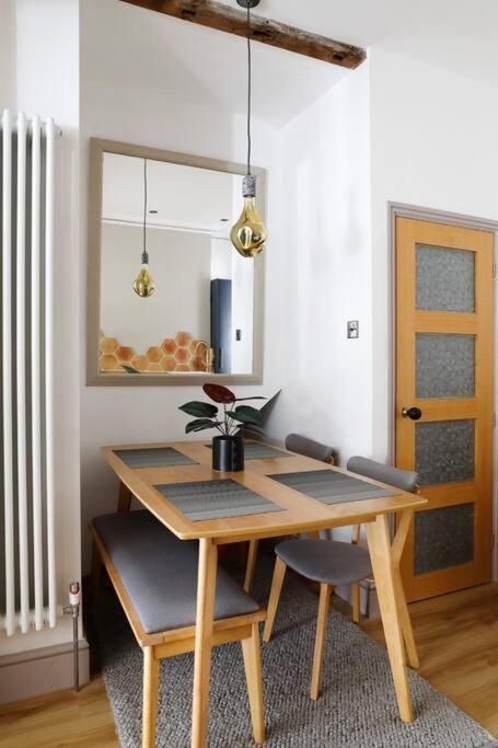 Stunning 2 Bedroom Flat 8Min Walk From The Beach Hove Extérieur photo